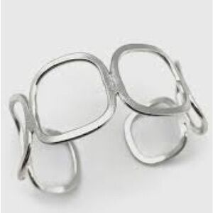 Anju Silver Tone Bracelet Open Circle Cuff Design Size Small Medium Adjustable
